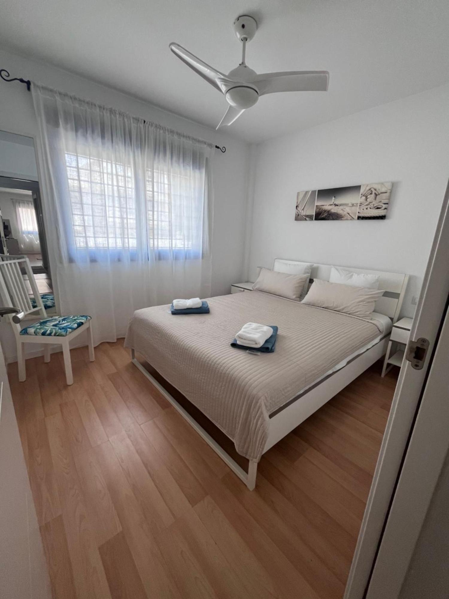 Appartamento Puerta Al Mar Málaga Esterno foto